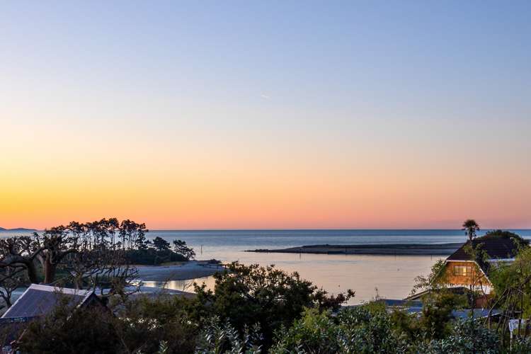 4 Malcolm Place Britannia Heights_24