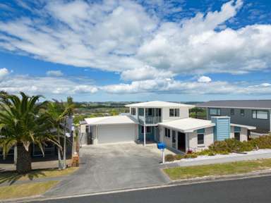 82 Bay Heights Drive_3