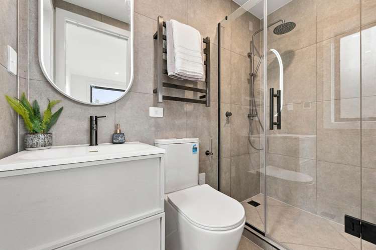 2A Rangitoto Terrace Milford_21