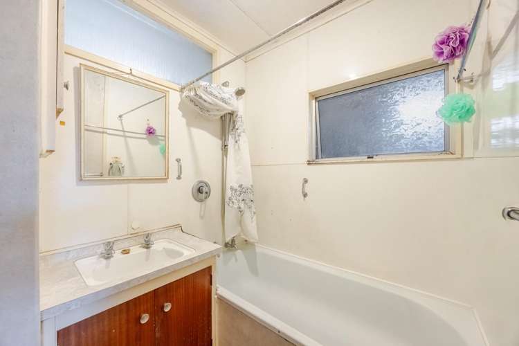 2/163 Nelson Crescent Napier South_7