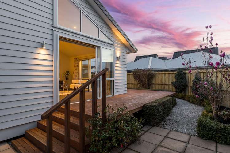 139 Edgeware Road Saint Albans_8