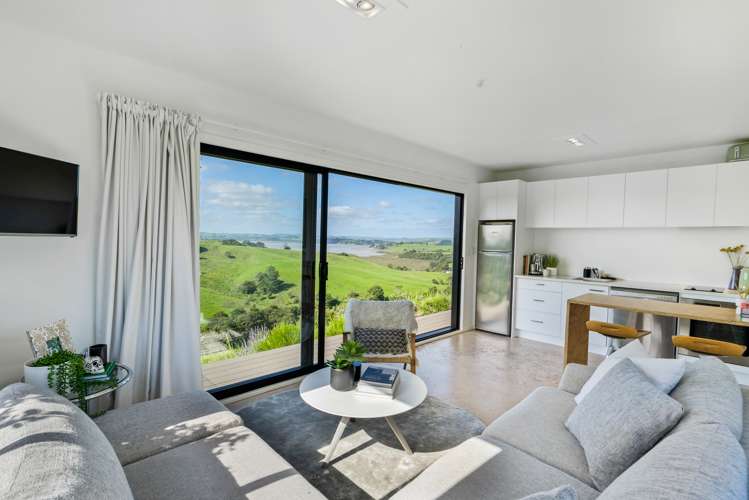 107a Hall Road Tinopai_7