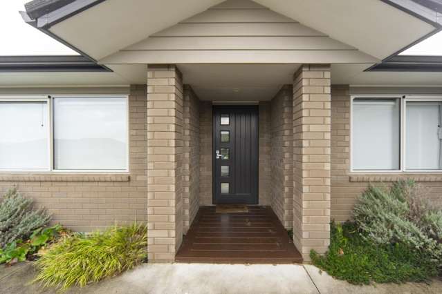 Beautifully Presented Four Bedroom Home