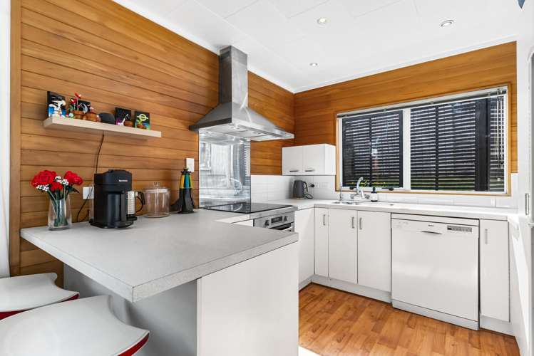 2/17 Waipa Street Birkenhead_2