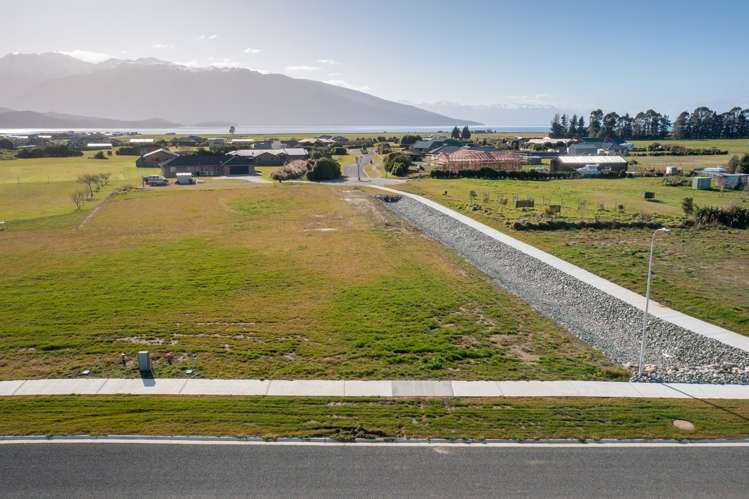 83 Tukare Loop Te Anau_5