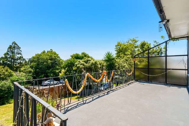 11 Eastglen Road Glen Eden_3