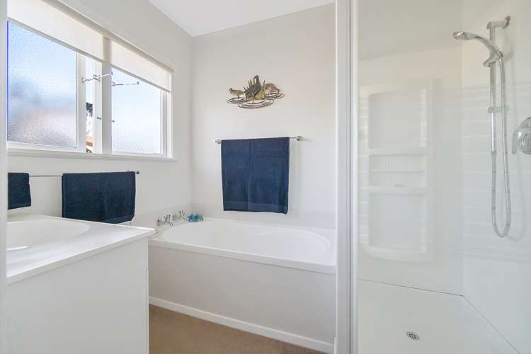 28 Dickens Street Stoke_14