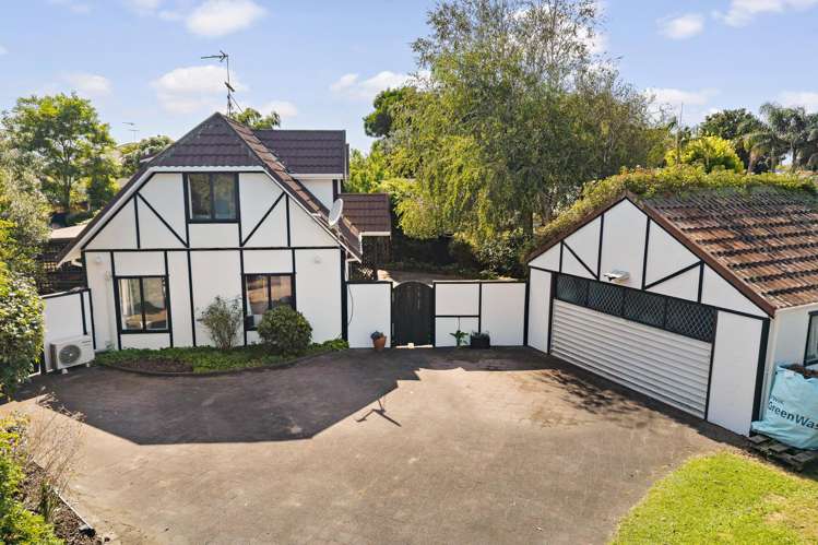 201 Carnoustie Drive_1