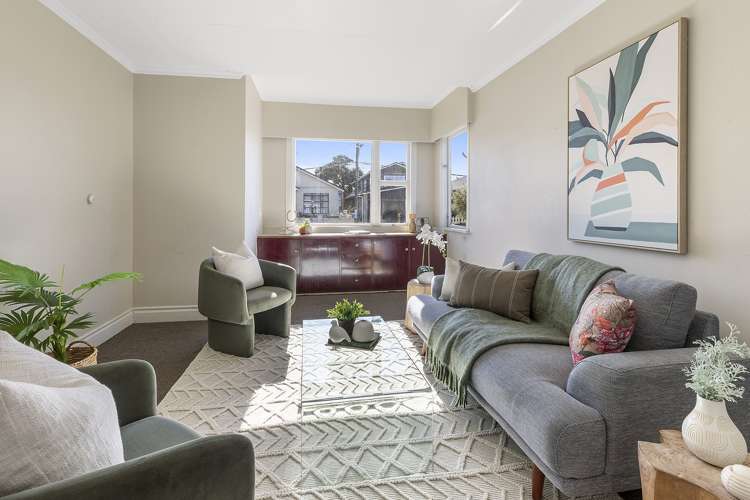 216 Coutts Street Rongotai_1