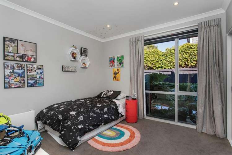 47 Applefield Court Northwood_13