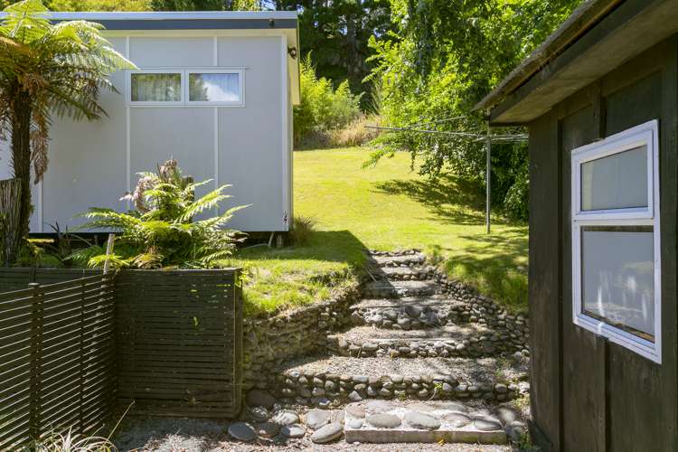 24 Gosling Grove Turangi_16