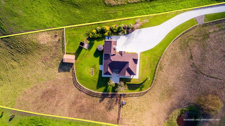 434 Waitakere Road Taupaki_20