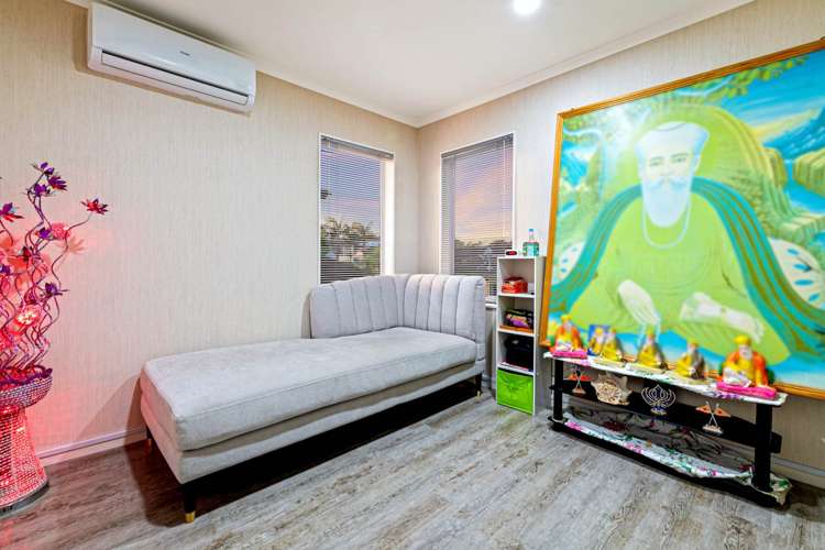 33 Sarteano Drive Manurewa_13