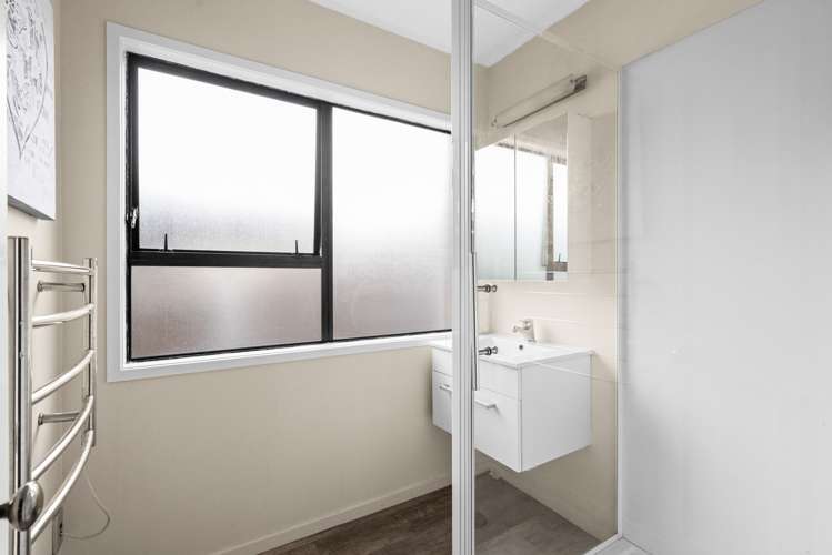 36 Ryan Crescent Greenmeadows_14