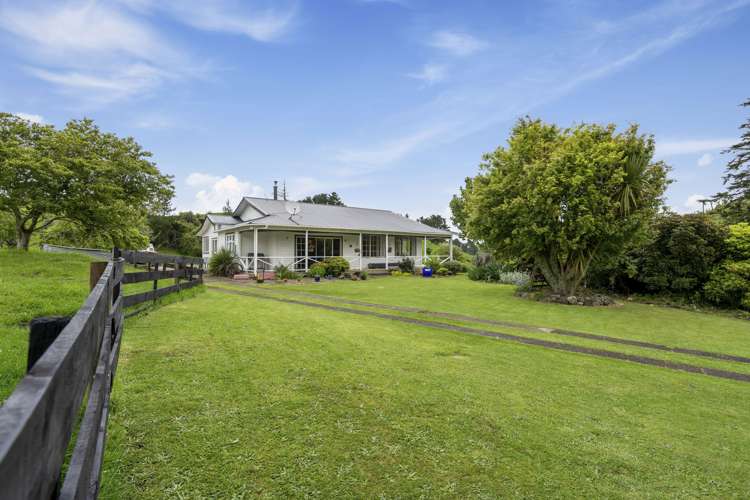 347 Standish Road Stratford_23