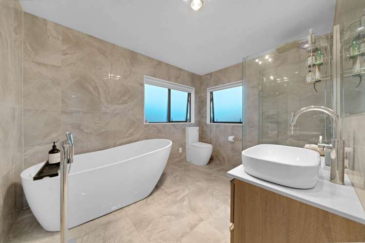 6 Acqua Place Karaka_24