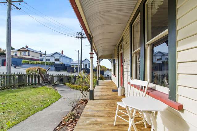 2 Roslyn Terrace Seaview_1