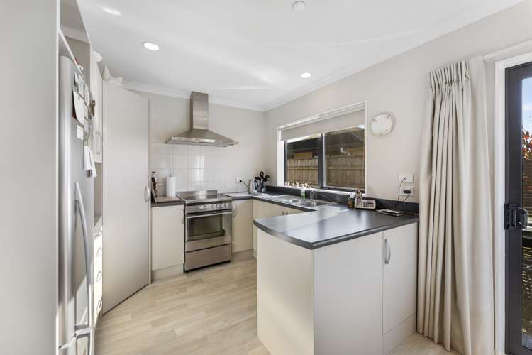 30 Ian Peter Way Otaki_6