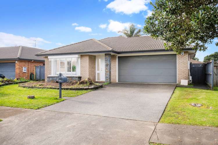 15 Stranraer Crescent Wattle Downs_16