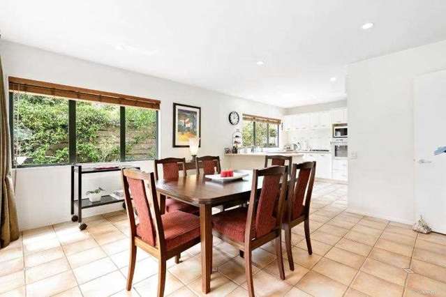 34b Gerard Way Saint Johns_4