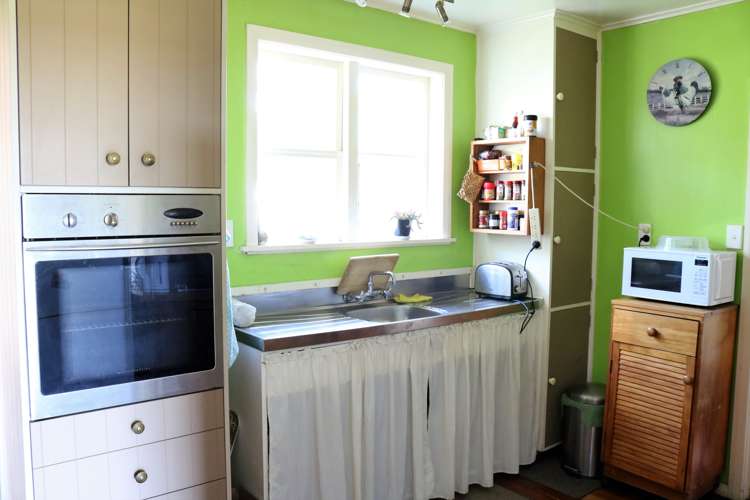 90 Tiro Tiro Road Levin Horowhenua Houses for Sale One Roof