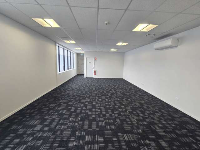 Unit 5/88 Hobsonville Road Hobsonville_2