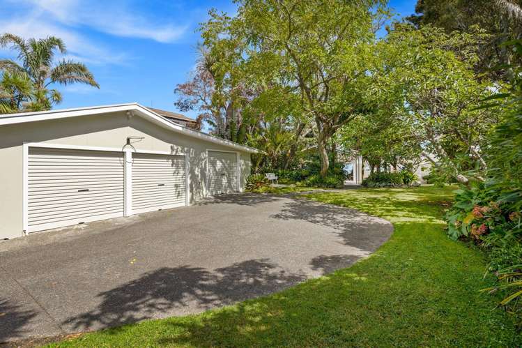 39 Oaia Road Muriwai_48