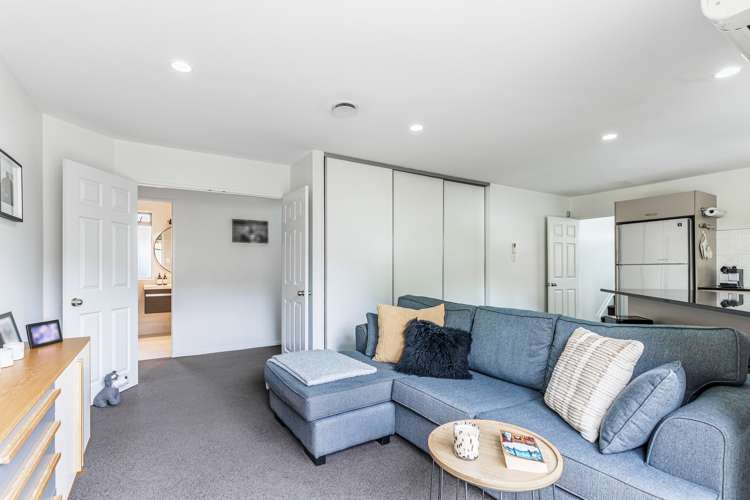 23 Henry Partington Place Greenhithe_8