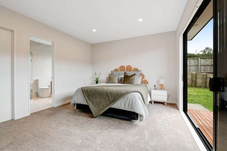 13 Surf View Crescent Red Beach_10