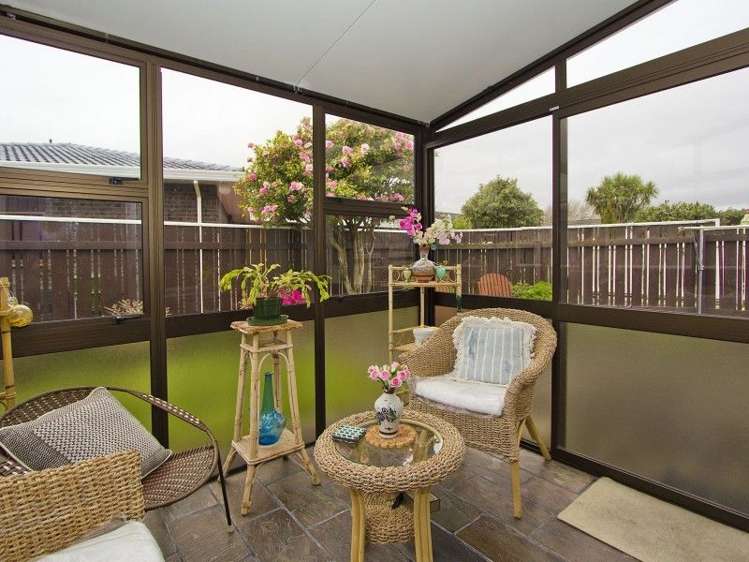 1/73 Queens Grove Lower Hutt_11