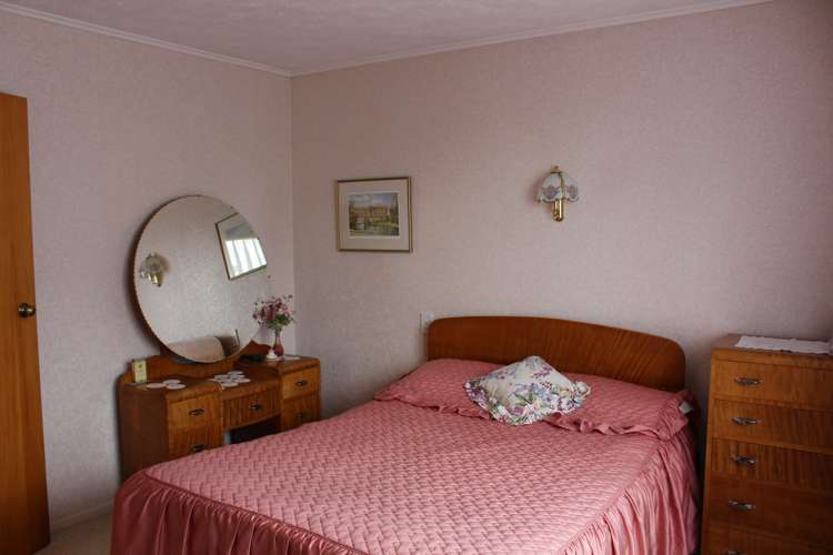 29 Home Street Winton_8