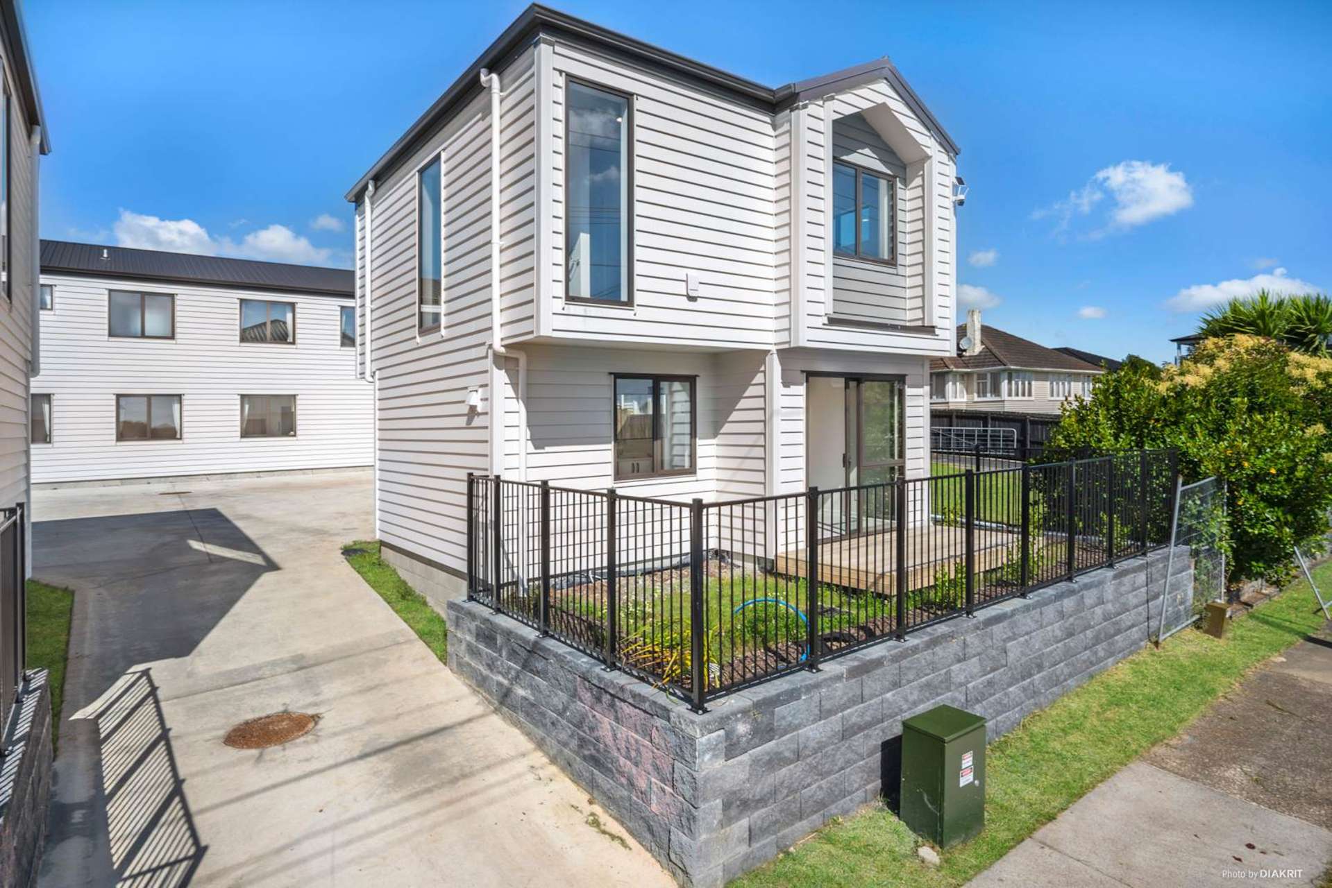 2 /107 Porchester Road Papakura_0