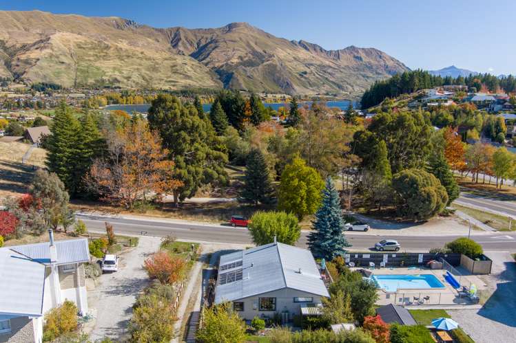 14 Macpherson Street Wanaka_17