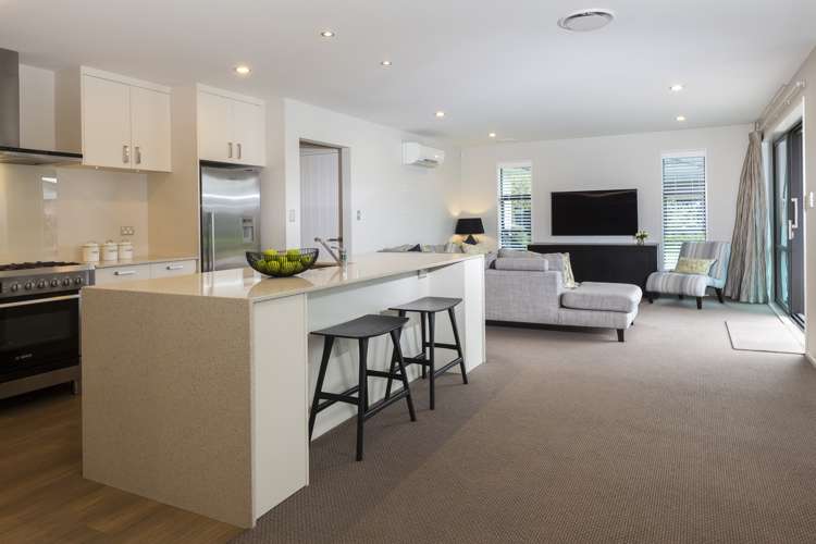 16 Handley Crescent Wigram_9