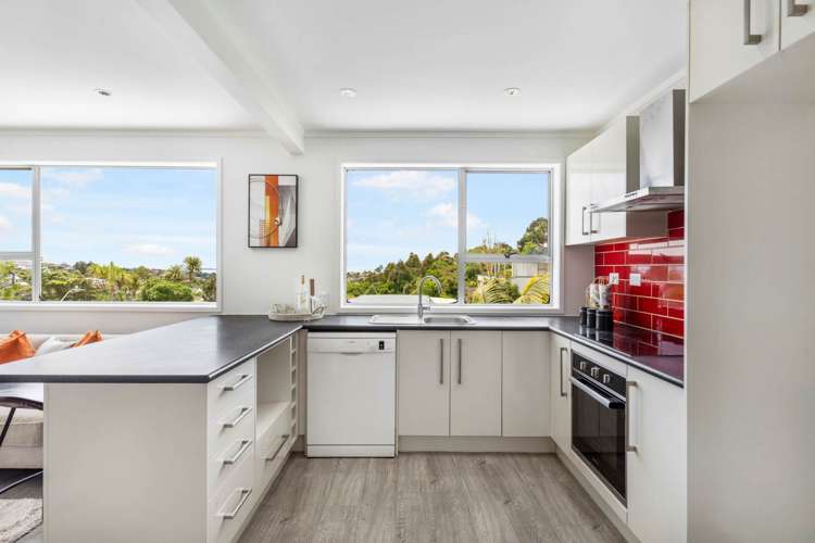 1/7 Malters Place Browns Bay_8