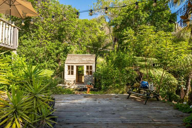 786 Queen Charlotte Drive Havelock_13