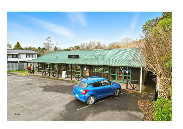 3 bedroom home and commercial double