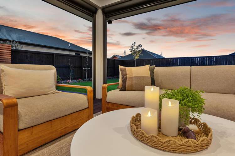 12 Verdeco Boulevard Lincoln_9