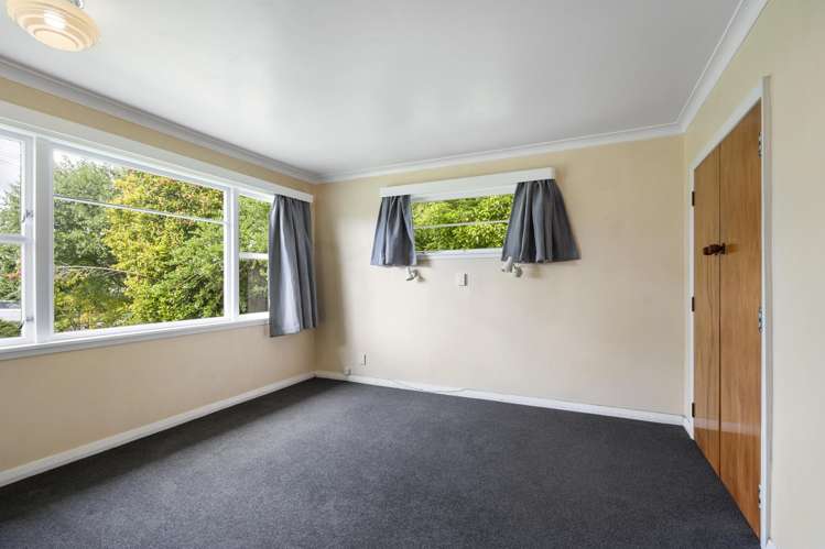 24 Kent Crescent Awapuni_13