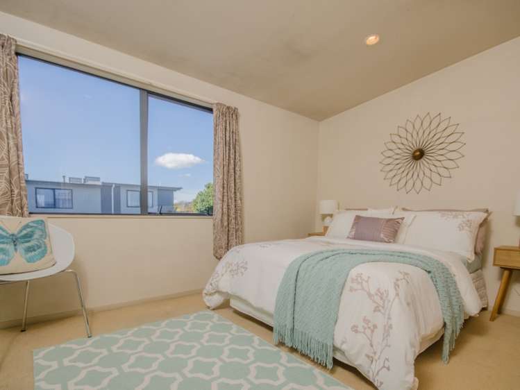 37/8 Soljak Place Mount Albert_9