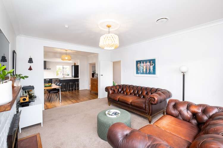 8 Menin Road Onekawa_6