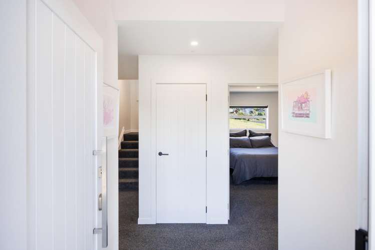 37 Vaucluse Heights Fitzherbert_3