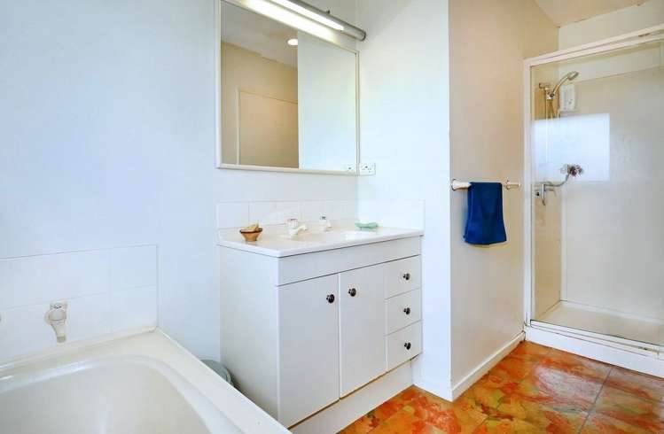 3a Sealy Place Bryndwr_16