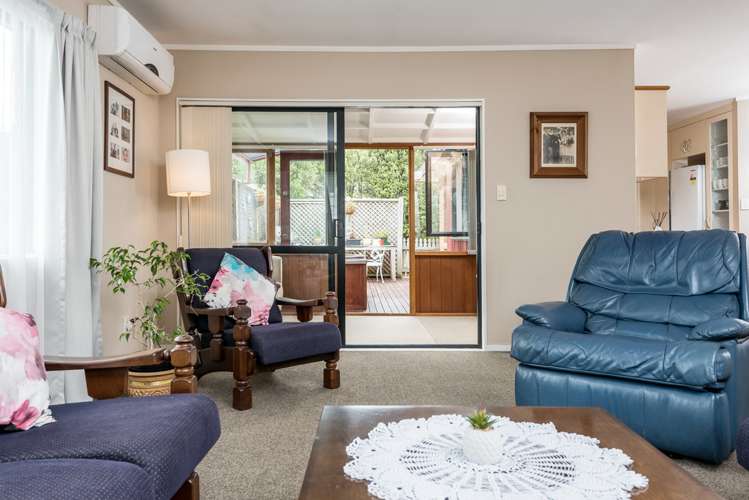 2/78 Moore Street Howick_6