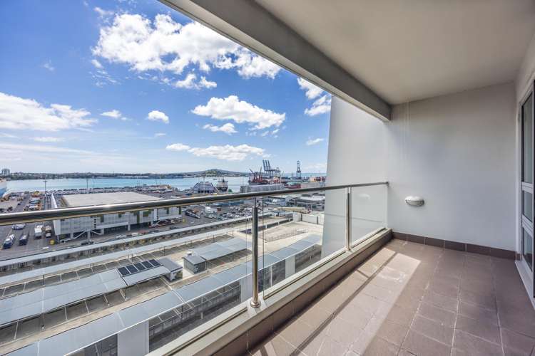 1312/2 Beach Road Auckland Central_4