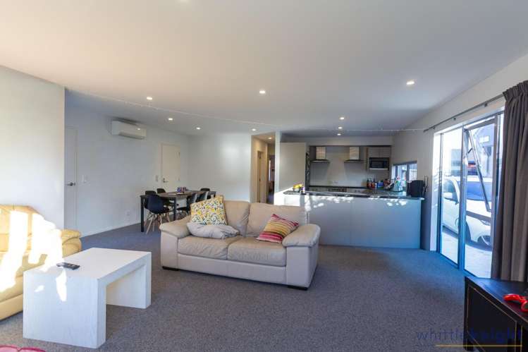 2/24a Bowen Street Upper Riccarton_8