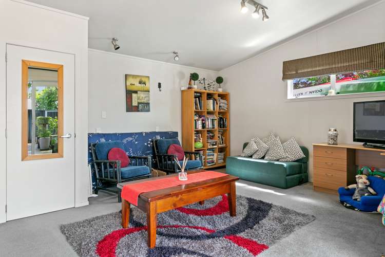 14 Hoani Place Kuratau_19