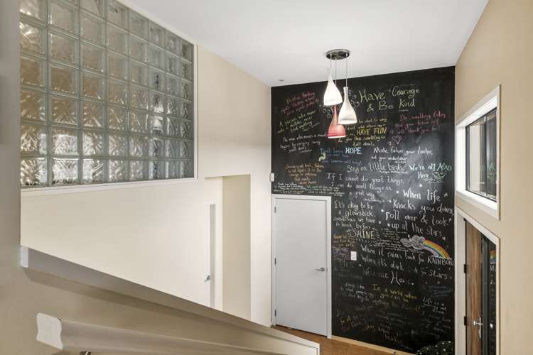 98 Kirton Drive Riverstone Terraces_16