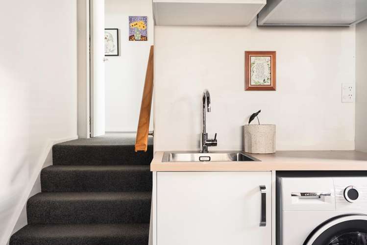 38B Princess Road Bellevue_21