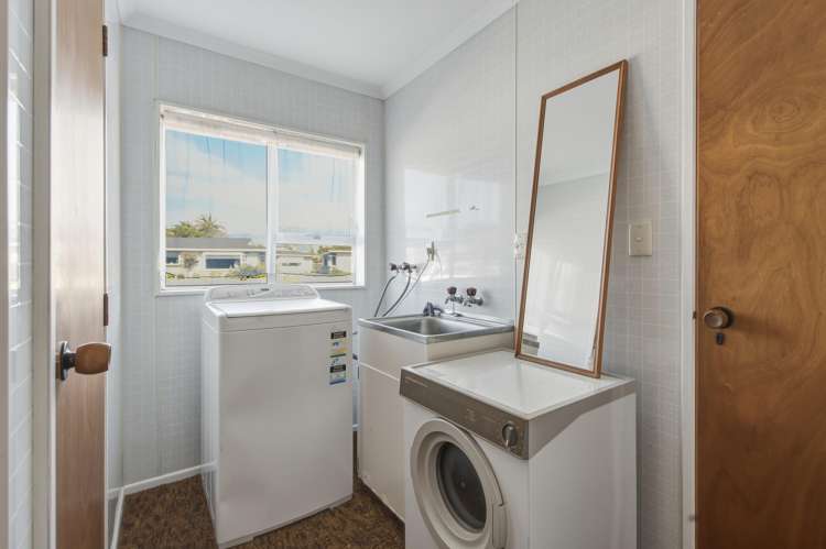 8 Tukapa Street Westown_11